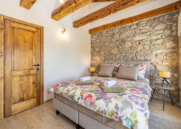 House Rural Frane Βίλα