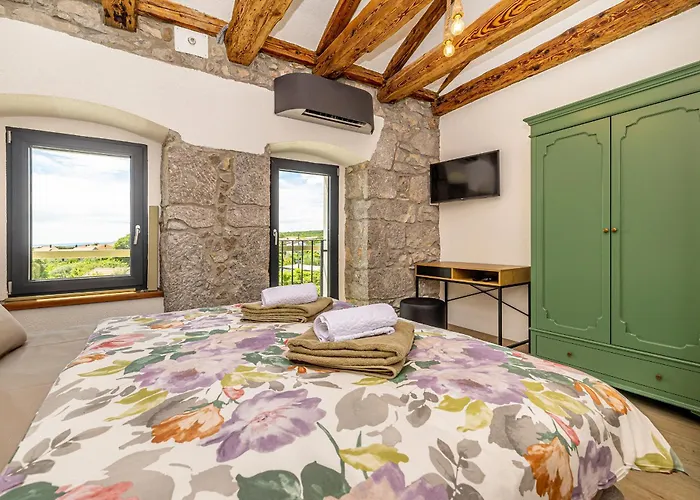 House Rural Frane